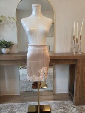 Zaful Beige Lace-Trim Mini Skirt